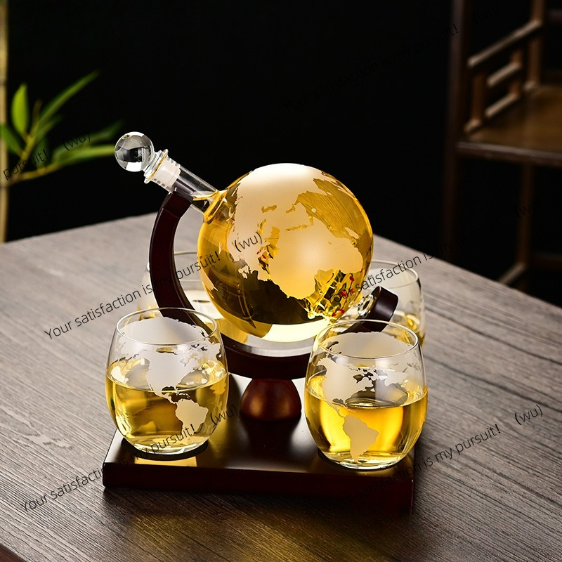 Creative Whiskey Glass Bottle  - Decanter Globe Set 리뷰 및 가격